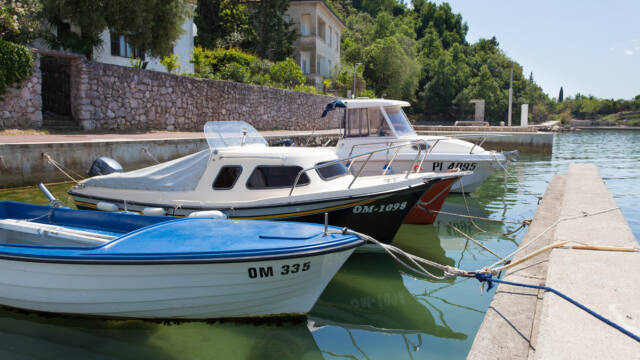 Omisalj pod dubec 1